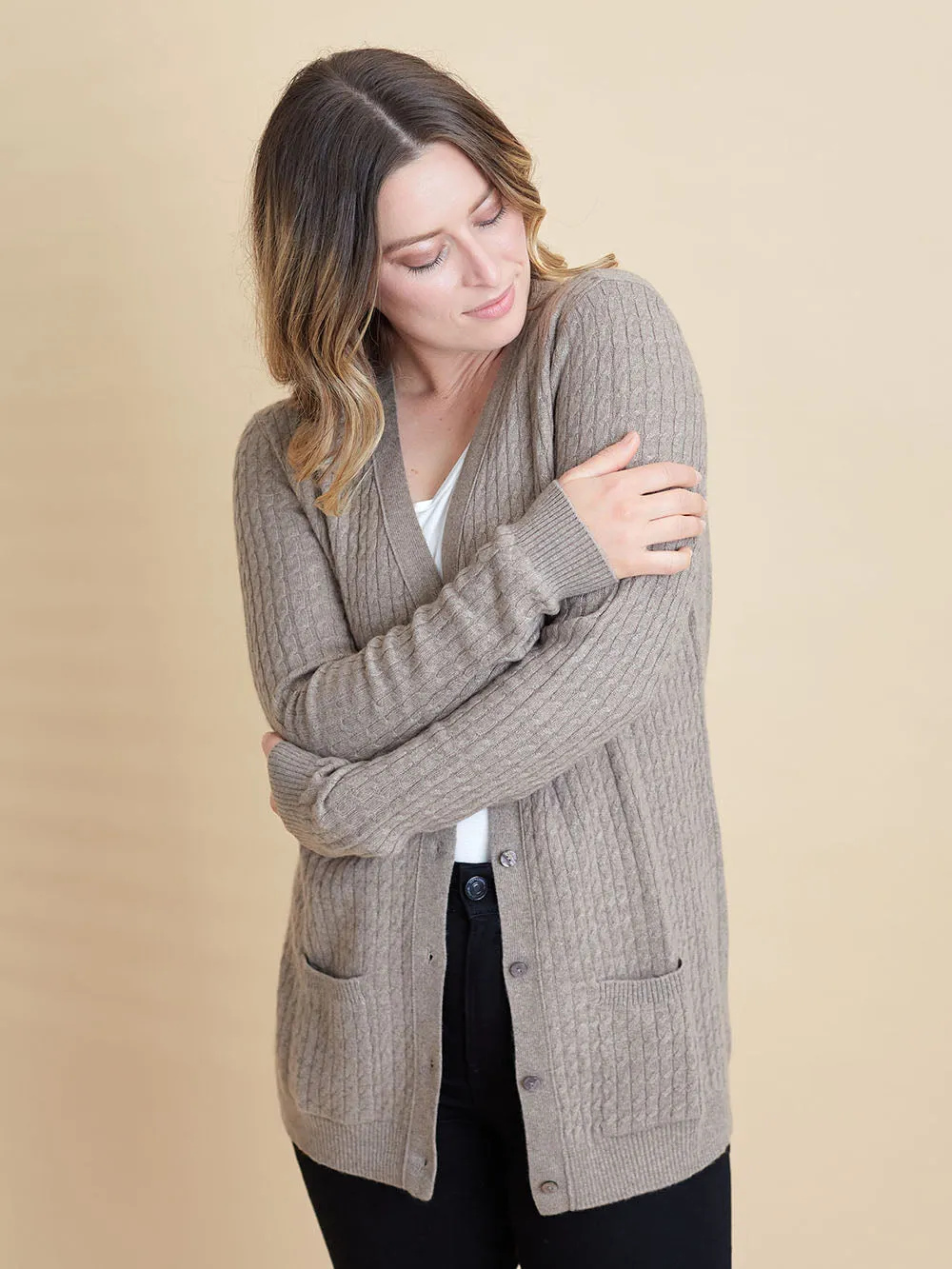 100% Mongolian Cashmere Patten Cardigan