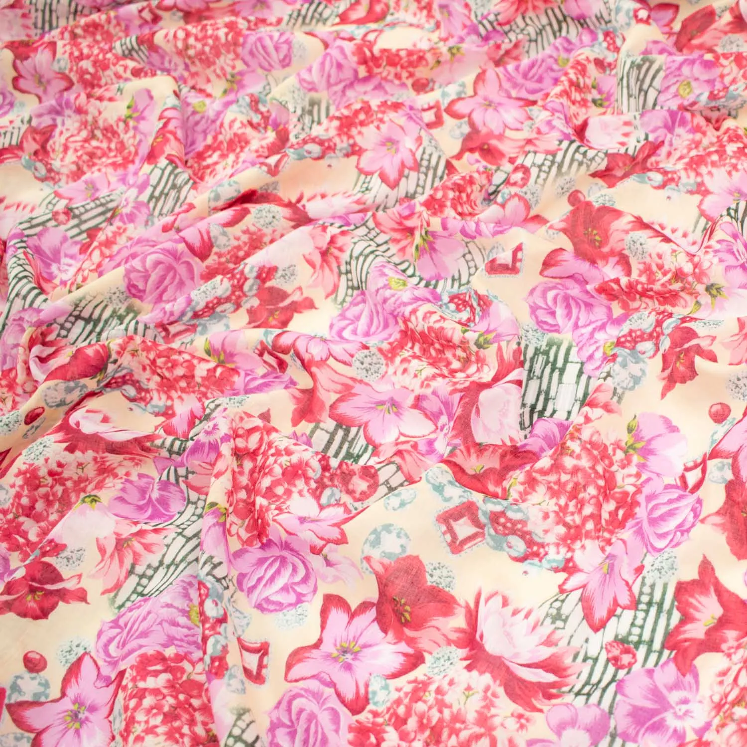 Japanese Pure Cotton Lawn Prints Design-171 Red Hydrangea & Pink Flowers on Peach