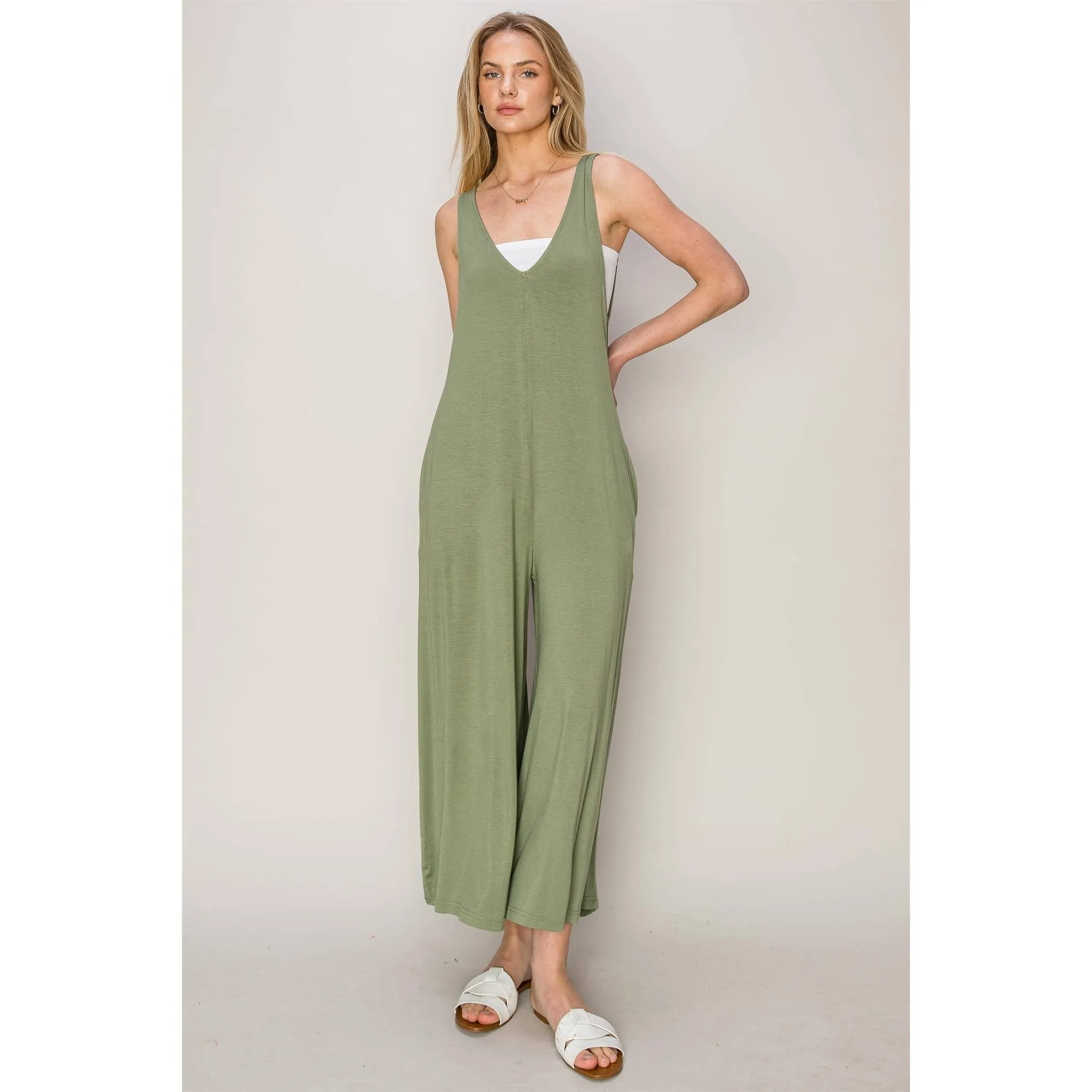 JERSEY V-NECK JUMPSUIT: HEATHER GRAY