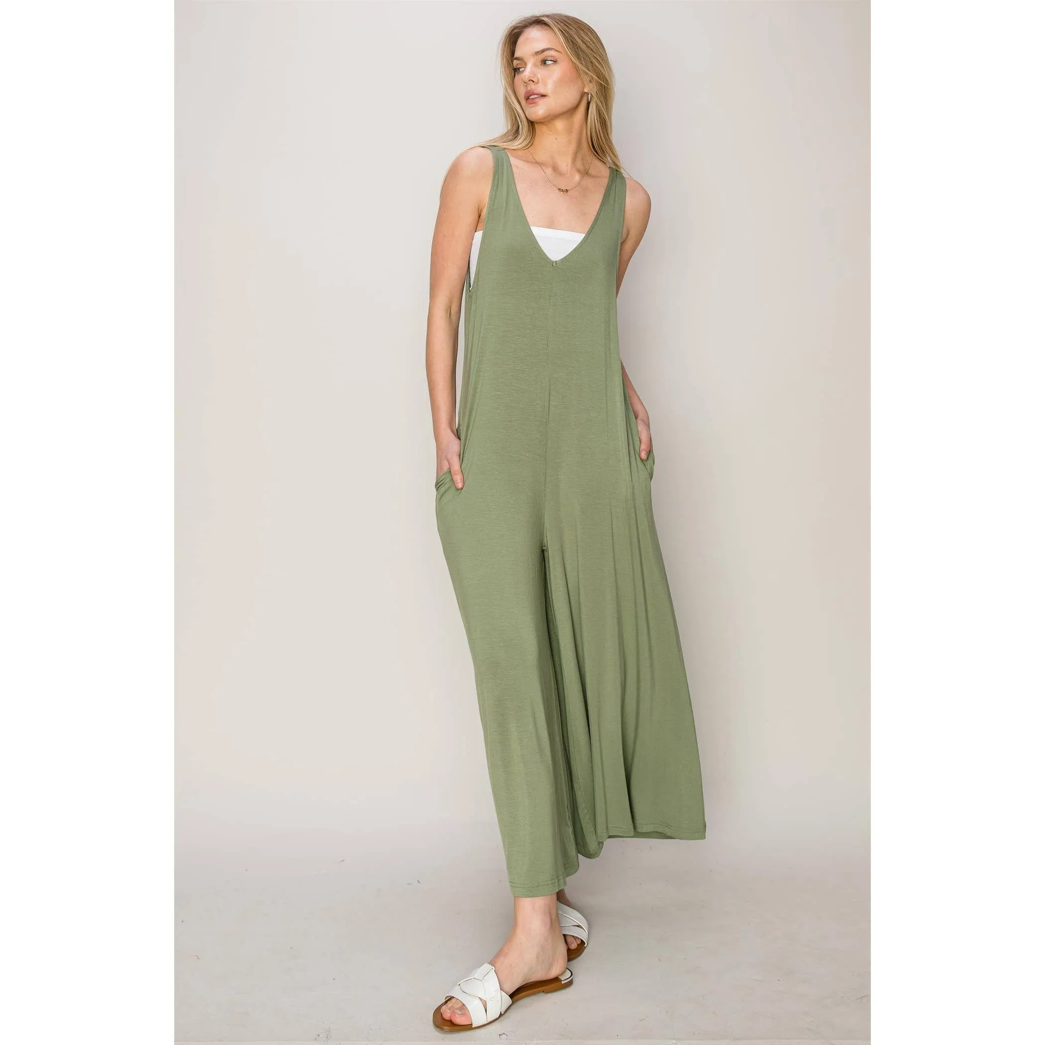 JERSEY V-NECK JUMPSUIT: HEATHER GRAY