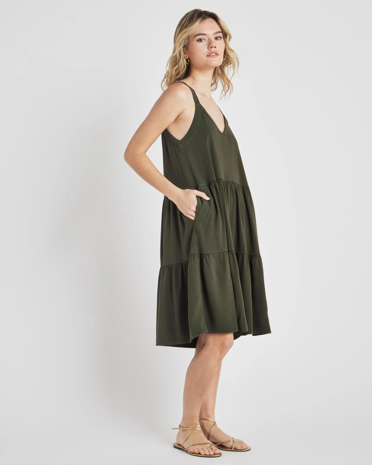 Napa Tiered Solid Dress