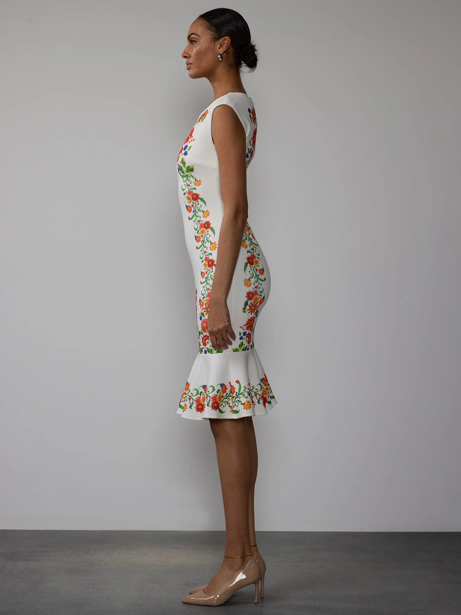 Sleeveless Floral Trumpet Midi Dress