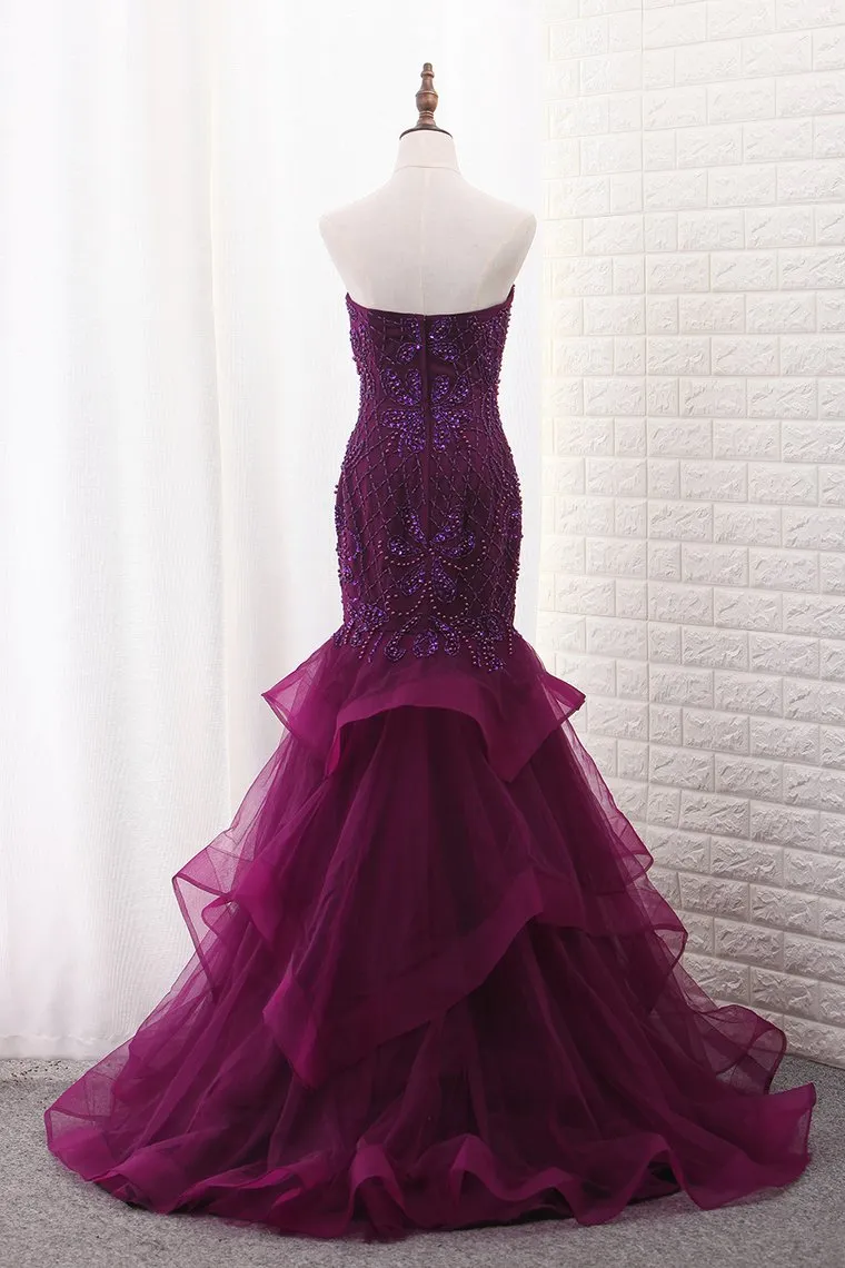 Sweetheart Mermaid Tulle Prom Dresses With Beading Sweep Train